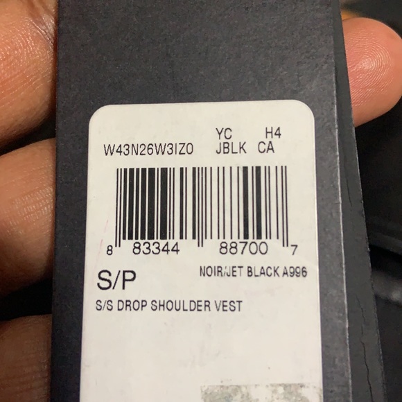 GUESS SLEEVLESS FAUX LEATHER JACKET - Picture 9 of 10